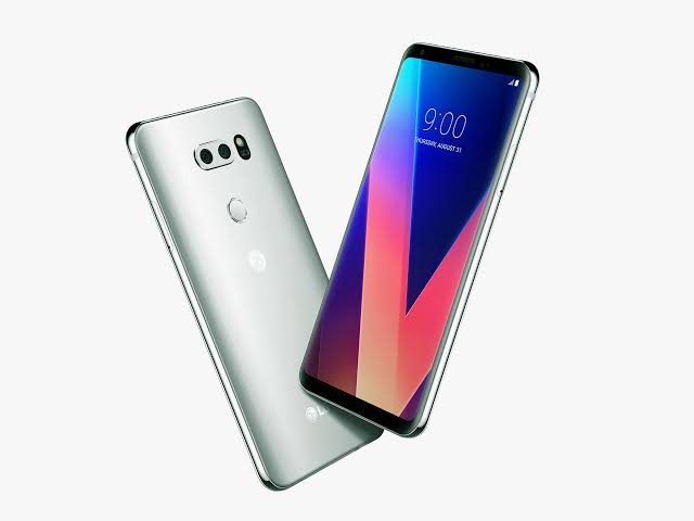 LG V30 - Open box